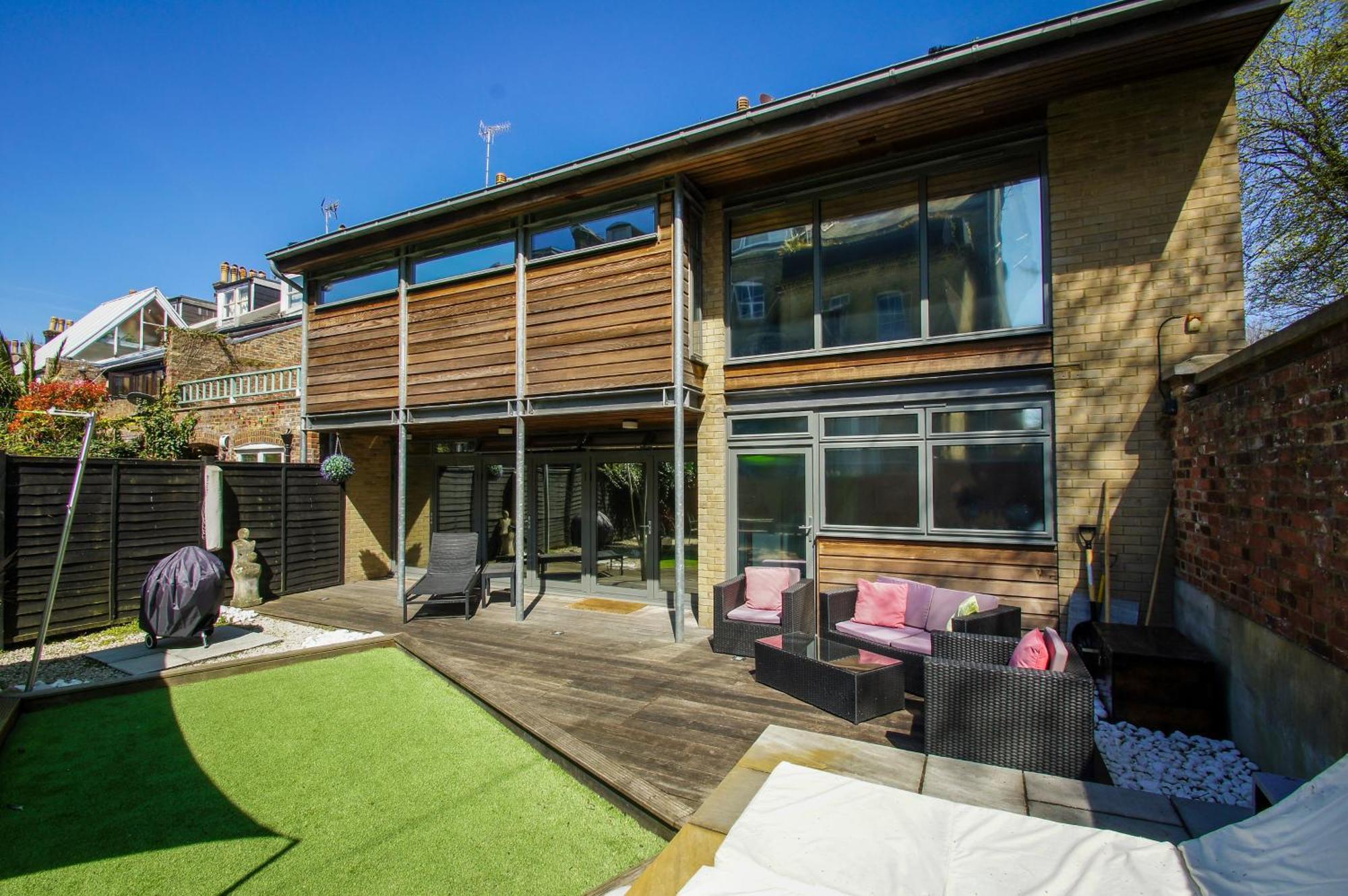 The Edge - Parking - By Brighton Holiday Lets ภายนอก รูปภาพ